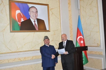 Dövlət Komitəsi tərəfindən 10 dini icmaya maliyyə yardımı ayrılıb