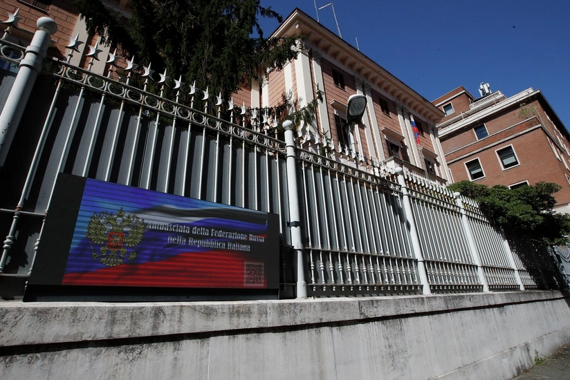 Italy to expel 30 Russian diplomats