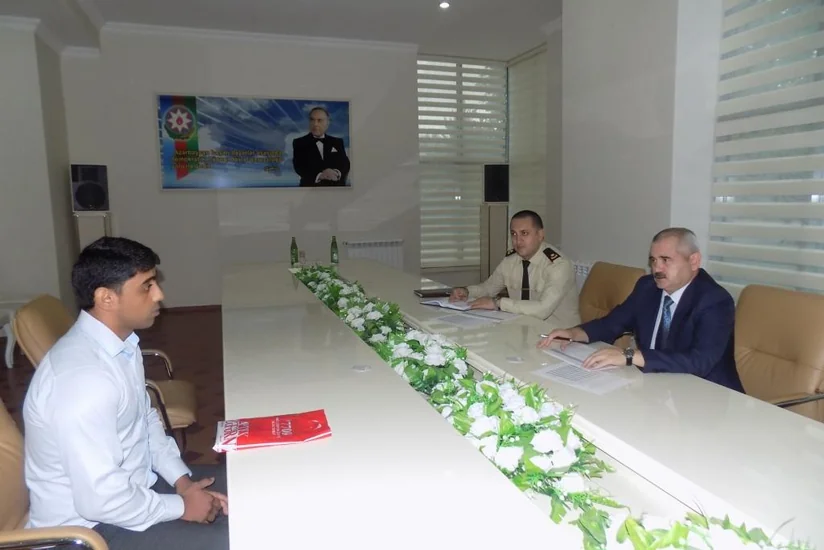 ​Arzu Rəhimov vətəndaşları qəbul edib