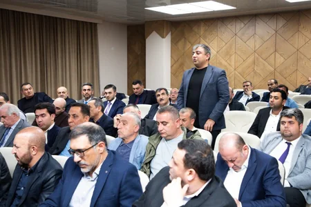AQTA sədri ət və ət məhsullarının istehsalı ilə məşğul olan sahibkarlarla görüşüb