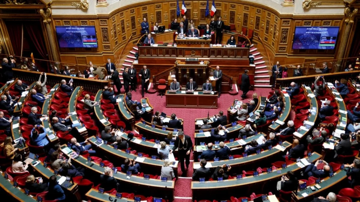 French MPs increase their spending limits