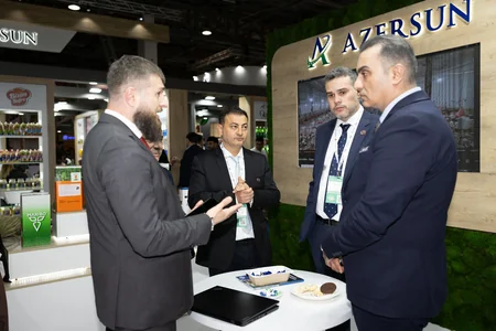 Lindsay and 4S LLC introduce future of irrigation at CaspianAgro 2025: AI helps irrigate more land with same amount of water