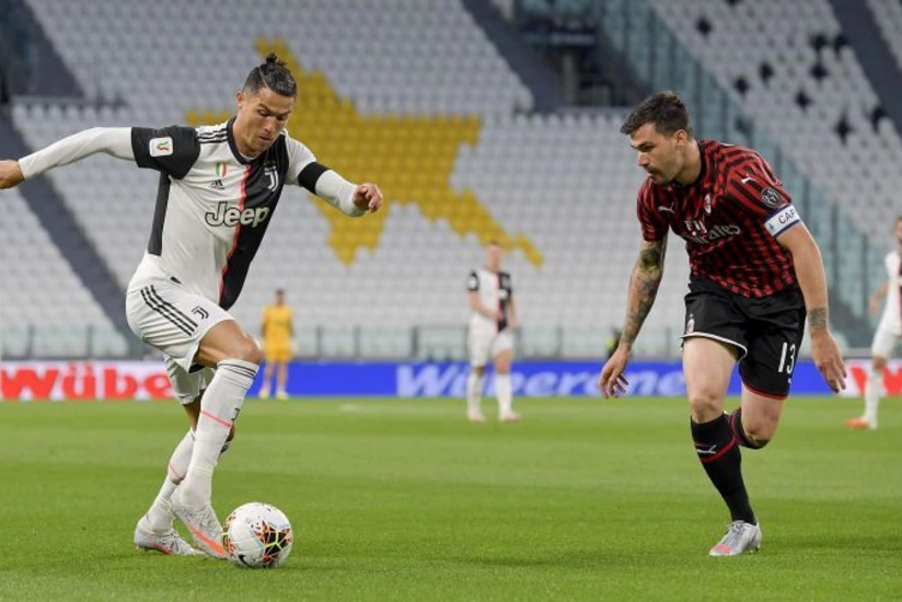 Ювентус вышел в финал Кубка Италии - ВИДЕО