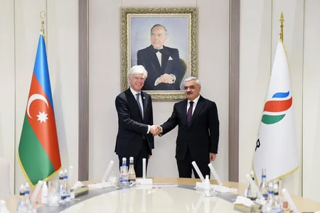 SOCAR “Total” ilə “Abşeron” layihəsinin daha səmərəli idarə olunmasının aspektlərini müzakirə edib