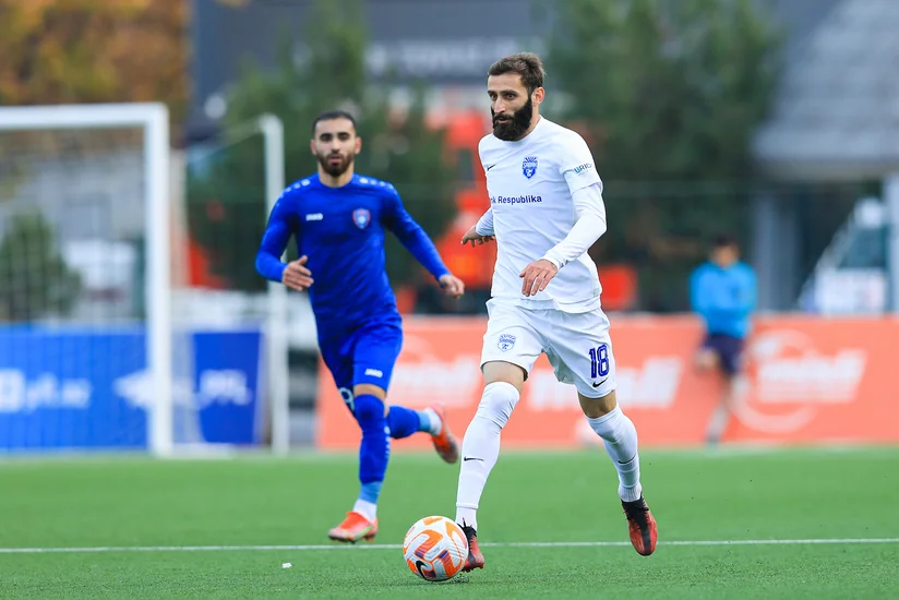 Gürcüstanlı futbolçu Azərbaycan çempionatlarında 100-cü oyununu keçirib
