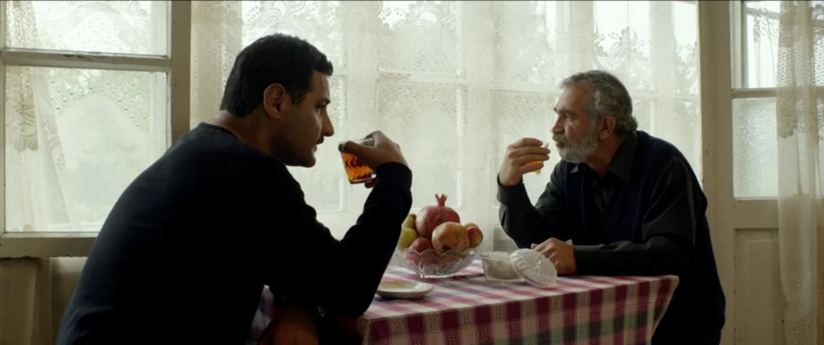 Azərbaycanlı rejissorun Nar bağı filmi beynəlxalq festivalda 2-ci yerə çıxıb - VİDEO
