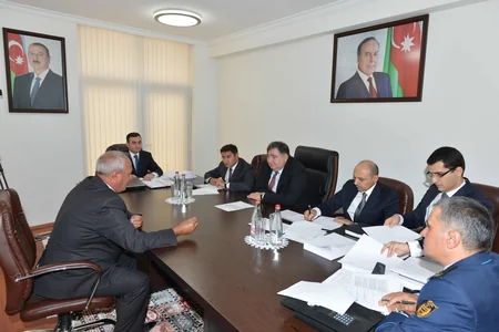Vergilər naziri Füzulidə vətəndaşları qəbul edib
