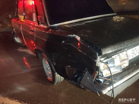 Bakıda iki avtomobil toqquşub, xəsarət alan var - FOTO