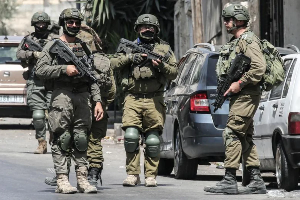 Israeli forces enter several settlements in southern Syria