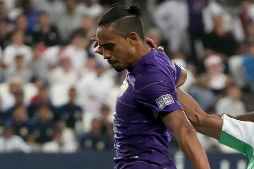 BƏƏ-də iki futbolçu saç düzümünə görə cərimə olunub