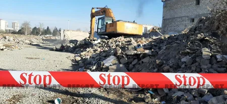 Gəncədə raket hücumu nəticəsində dağılan evlərin inşasına başlanıldı