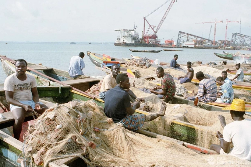 Konqoda gəmi qəzası nəticəsində 60-dan çox insan ölüb