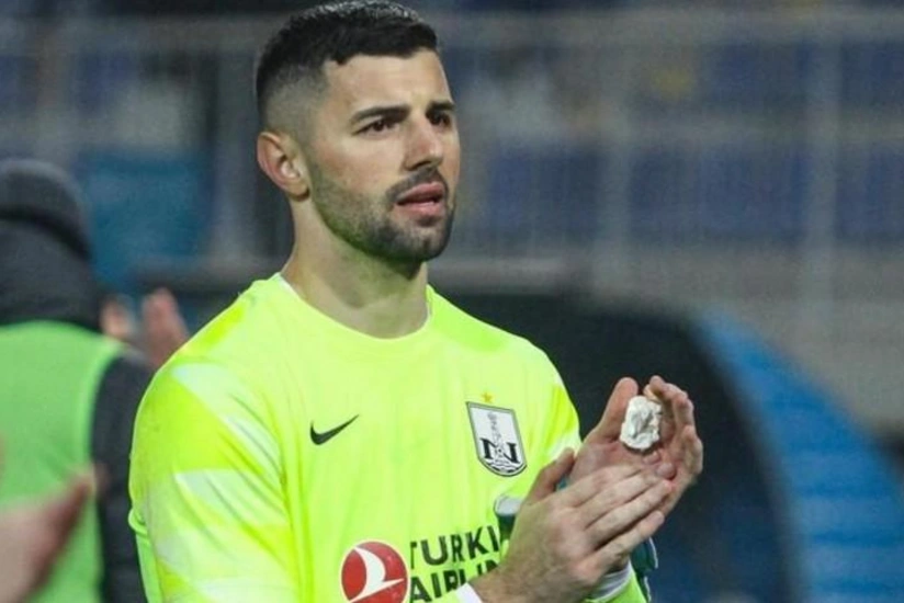 Neftçinin qapıçısı zədələnib