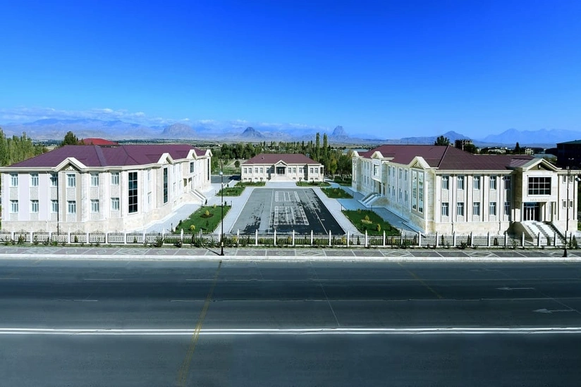 Naxçıvanda polis məktəbinin adı dəyişib