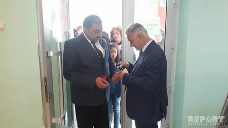 Lənkəranda seçki məntəqələrində seçici sıxlığı yaranıb - FOTO - VİDEO
