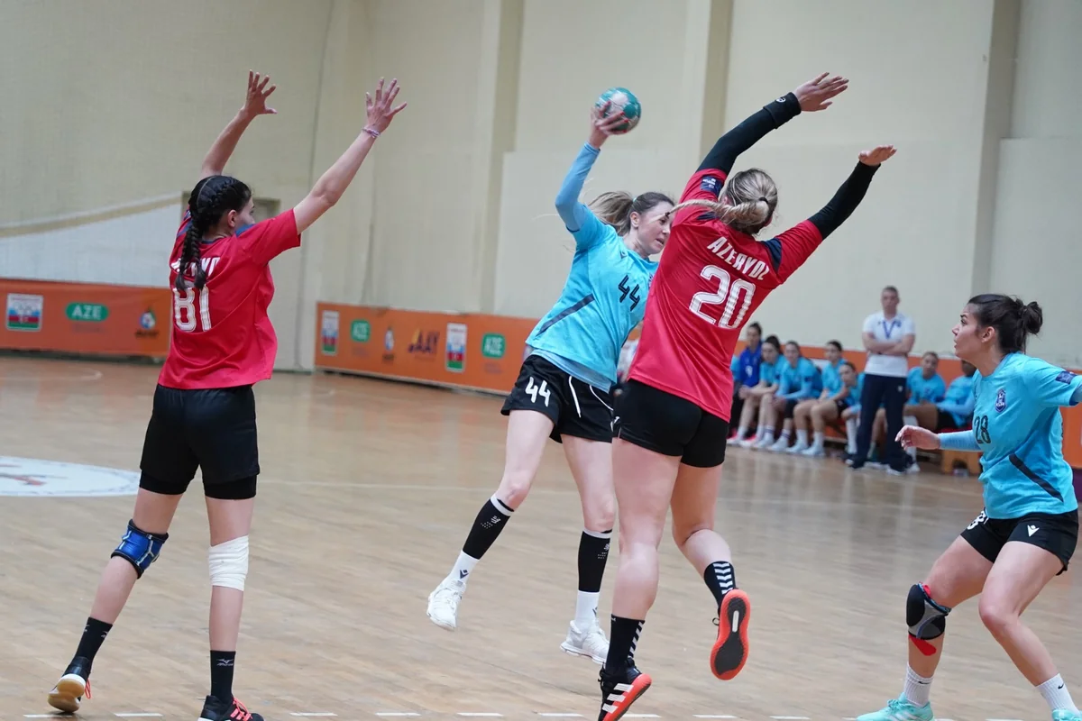 Həndbol üzrə Azərbaycan çempionatı: liderlər asan qələbə qazanıblar