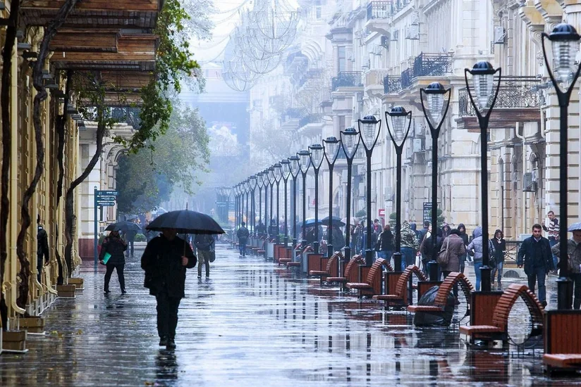 Bakı və Abşeronda yağıntı normadan dəfələrlə çox olub, bəzi rayonlara qar yağıb - FAKTİKİ HAVA