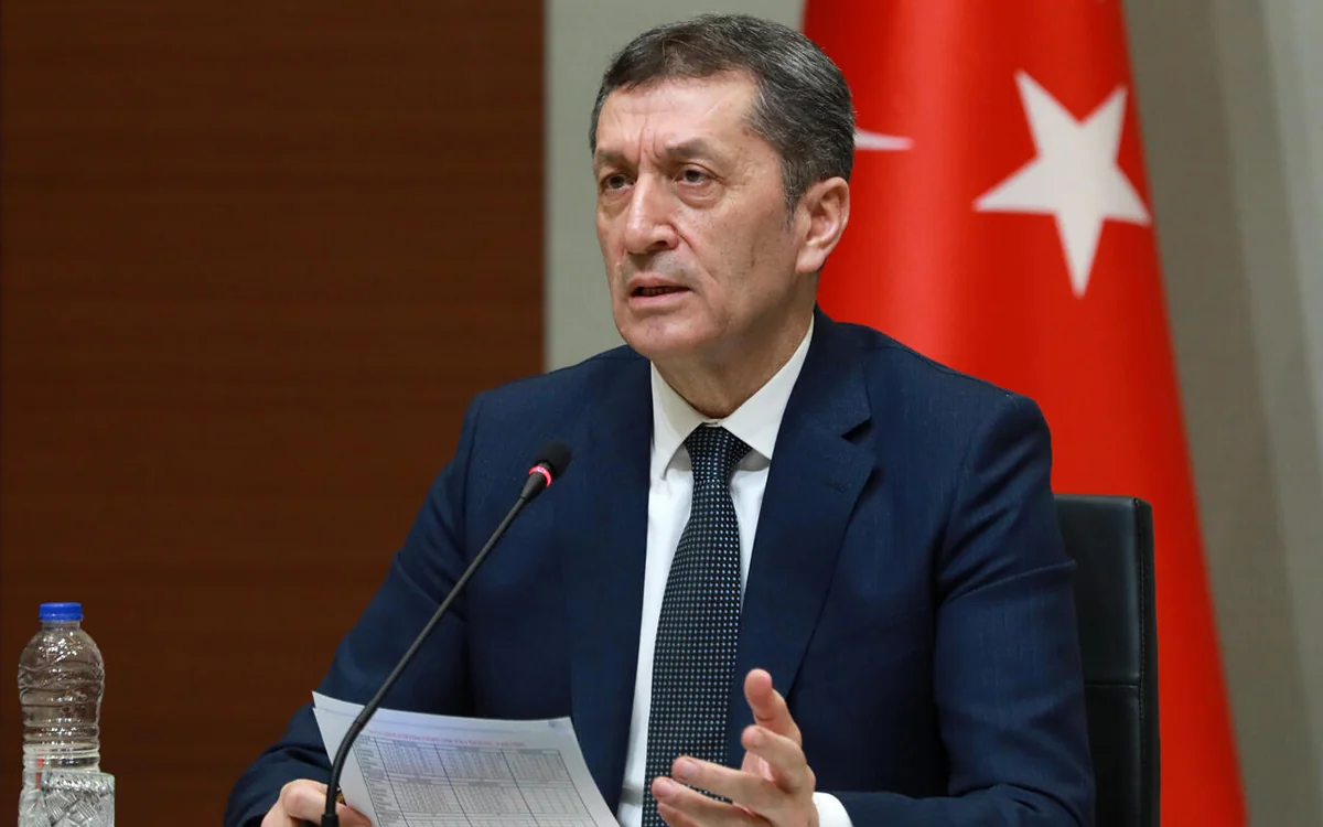 Türkiyənin Təhsil naziri: Müharibə və insanlıq cinayətləri törədən Ermənistanı qınayırıq”
