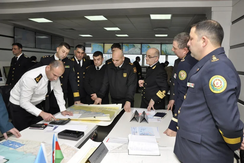 Qərargah: Uçan estakadaya aid olduğu ehtimal edilən 100 çeşiddən artıq əşya tapılıb