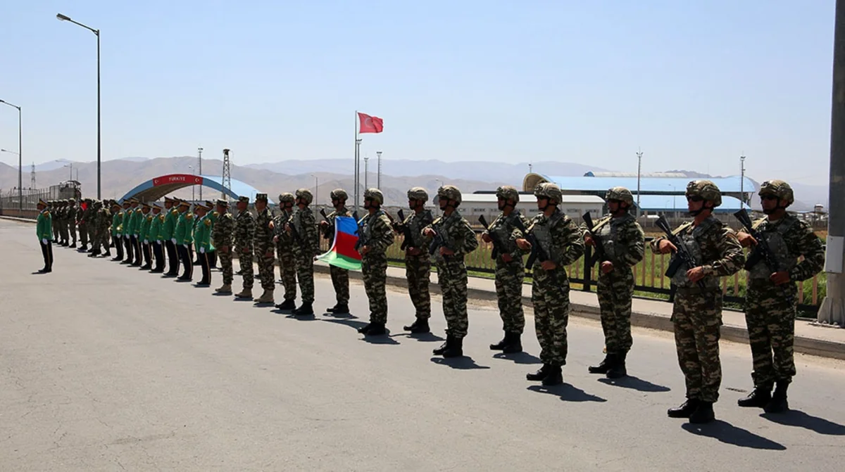 Azərbaycan və Türkiyə ordusu poliqonlarda çiyin-çiyinə - təlimlər başladı