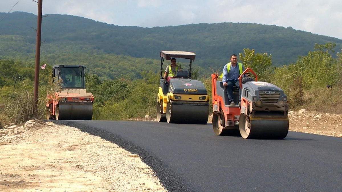 Şabran rayonunda 25 km uzunluğunda avtomobil yolu yenidən qurulur