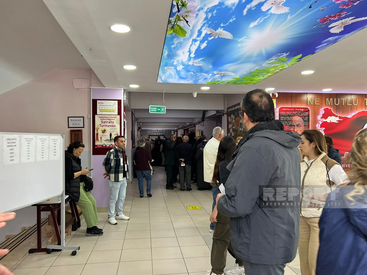 Türkiyədə seçki məntəqələrində izdiham müşahidə olunur - REPORTAJ