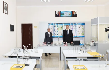 Prezident Zabratdakı 192 nömrəli məktəbdə əsaslı təmirdən sonra yaradılan şəraitlə tanış olub - YENİLƏNİB