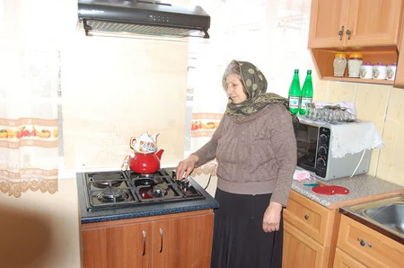İsmayıllı və Saatlı rayonlarının daha iki kəndinə qaz verilib