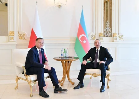 Azerbaijani, Polish presidents held one-on-one meeting