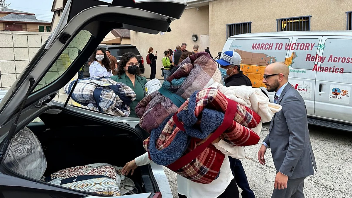 Meksika Los-Ancelesdə miqrantlara qarşı reydlərdən narahatlığını ifadə edib