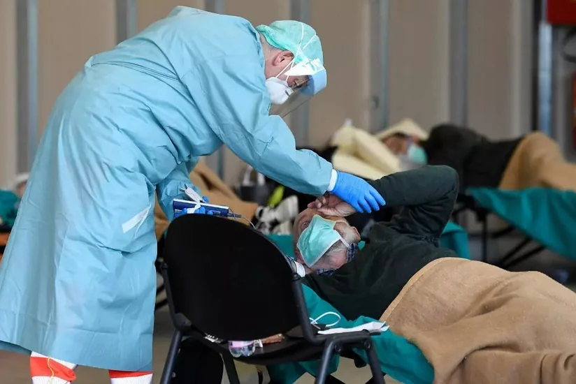 Dünyada koronavirusa yoluxanların sayı 200 000-i ötdü