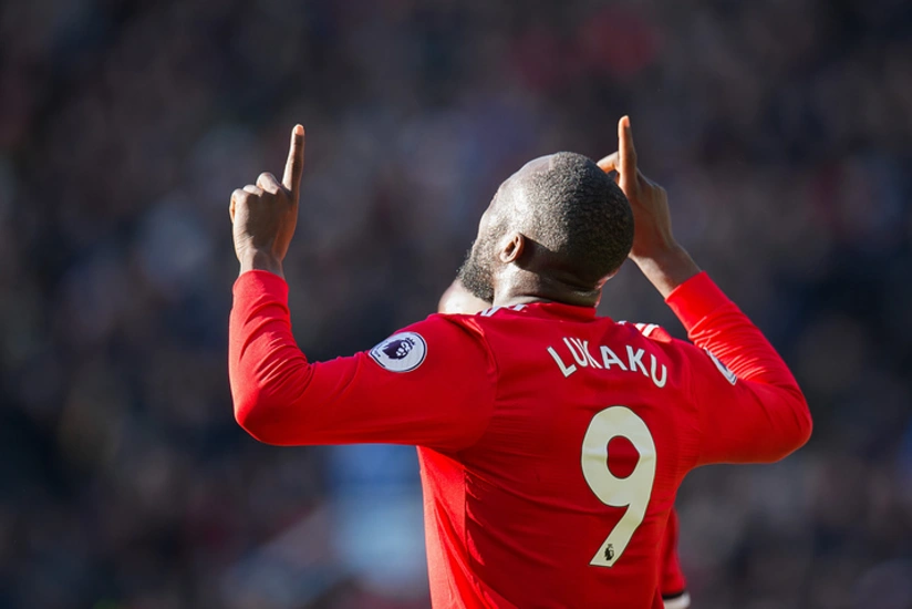 Mançester Yunayted İngiltərə Kubokunun yarımfinalına çıxıb