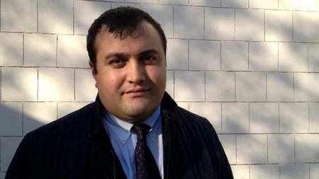 Daha iki vəkil cəzalandırılıb