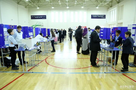 Bakı İstedadlar Təhsil Kompleksində bilik sərgisi keçirilib