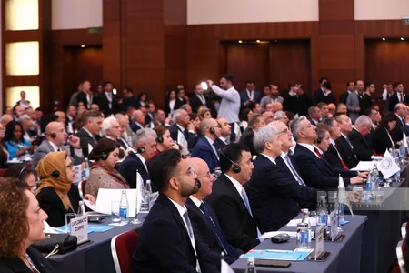 Bakıda Qərbi Azərbaycana qayıdışla bağlı beynəlxalq konfransın ilk günü başa çatıb - YENİLƏNİB