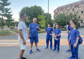 MOK nümayəndəsi idman gimnastlarımızla görüşüb