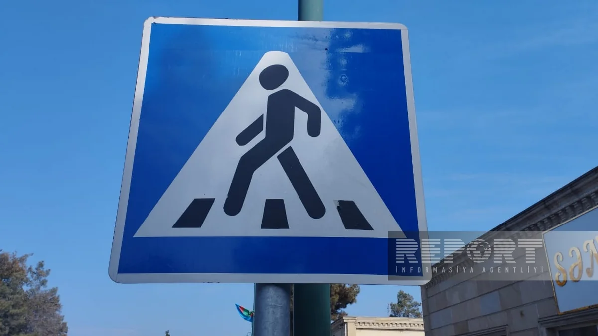 Kürdəmirdə avtomobil piyada zolağını keçən şəxsi vurub