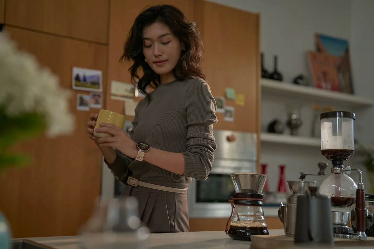 Huawei Watch 5 - fərdi sağlamlıq monitorinqi