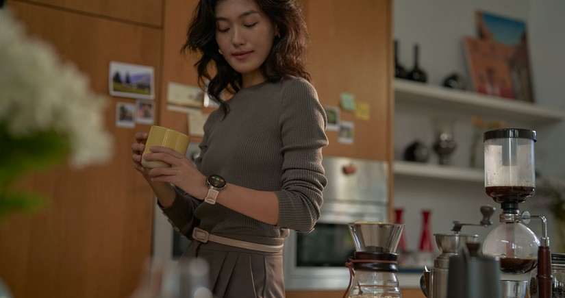 Huawei Watch 5 - fərdi sağlamlıq monitorinqi