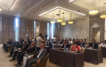 Şuşada Dini etiqad azadlığı və azad mediada: sərhədlər haradan başlayır mövzusunda panel müzakirə keçirilib