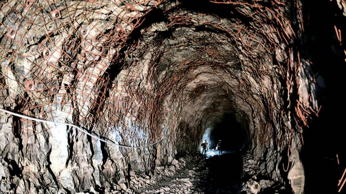 Kolumbiyada mədən partlaması nəticəsində ölənlərin sayı 7 nəfərə çatıb