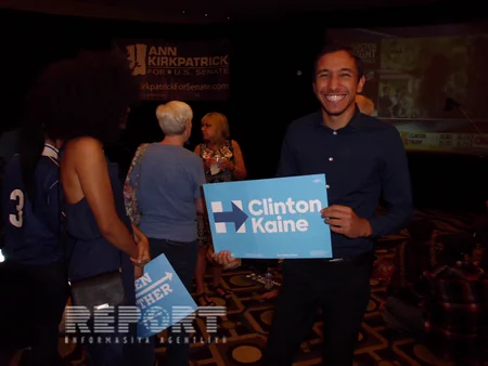 Headquarters of Democrats and Republicans wait for results of presidential election  VIDEO - PHOTO REPORT