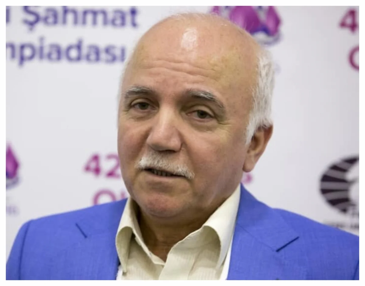 Azərbaycanın veteran şahmatçısı dünya çempionatına üç qələbə ilə başlayıb