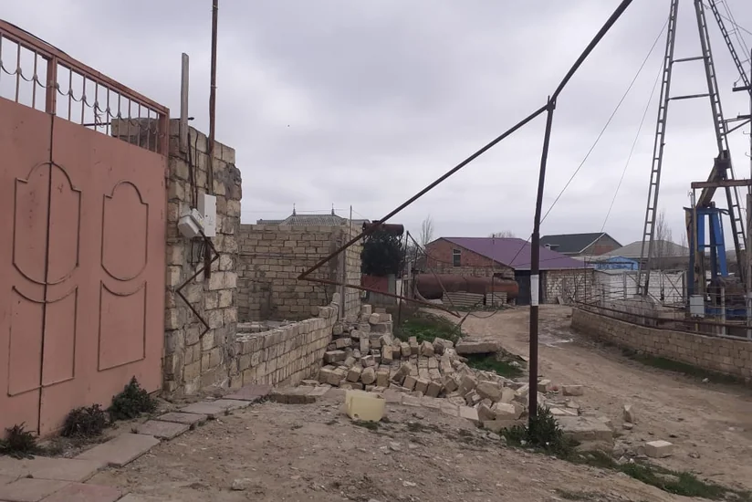 Bakıda güclü külək bir sıra qaz xətlərini yararsız hala saldı