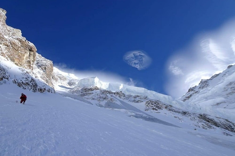 Search for missing Spanish climber resumes in Armenia