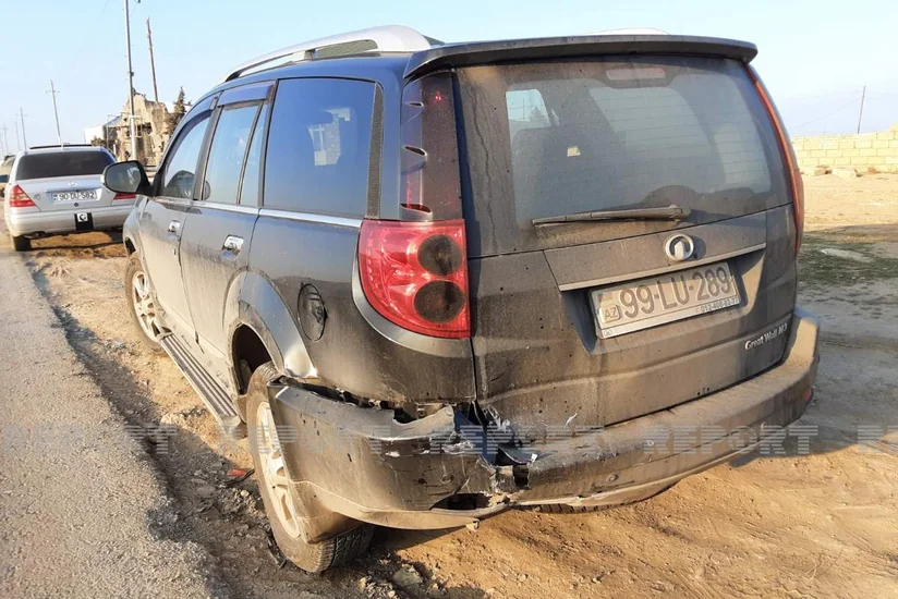 Abşeronda iki avtomobil toqquşdu