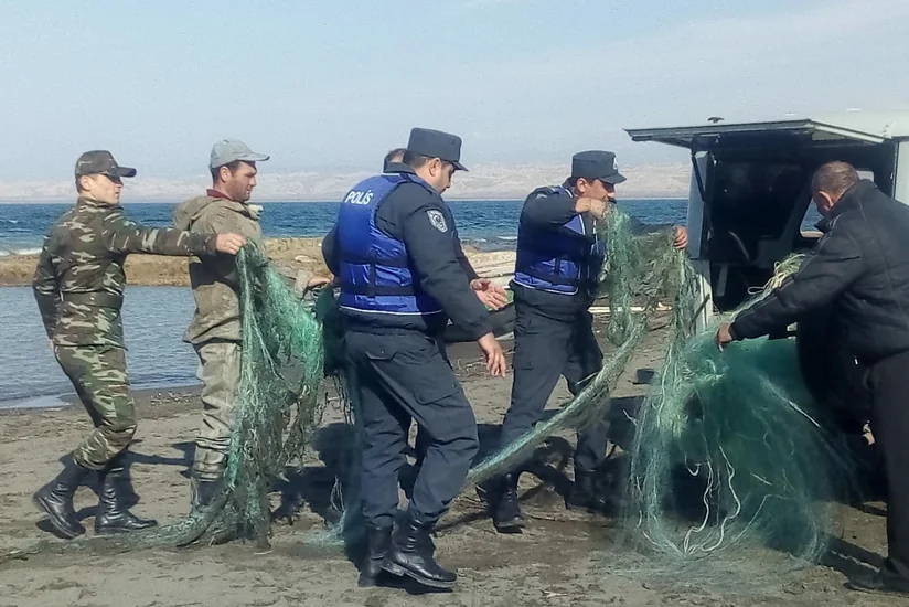 Su hövzələri qadağan olunmuş ov vasitələrindən təmizlənib