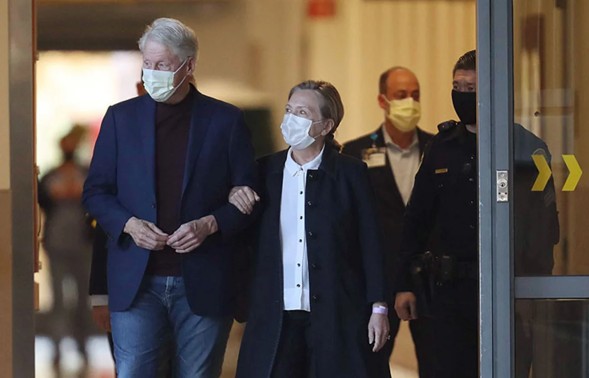 Экс-президента США выписали из больницы