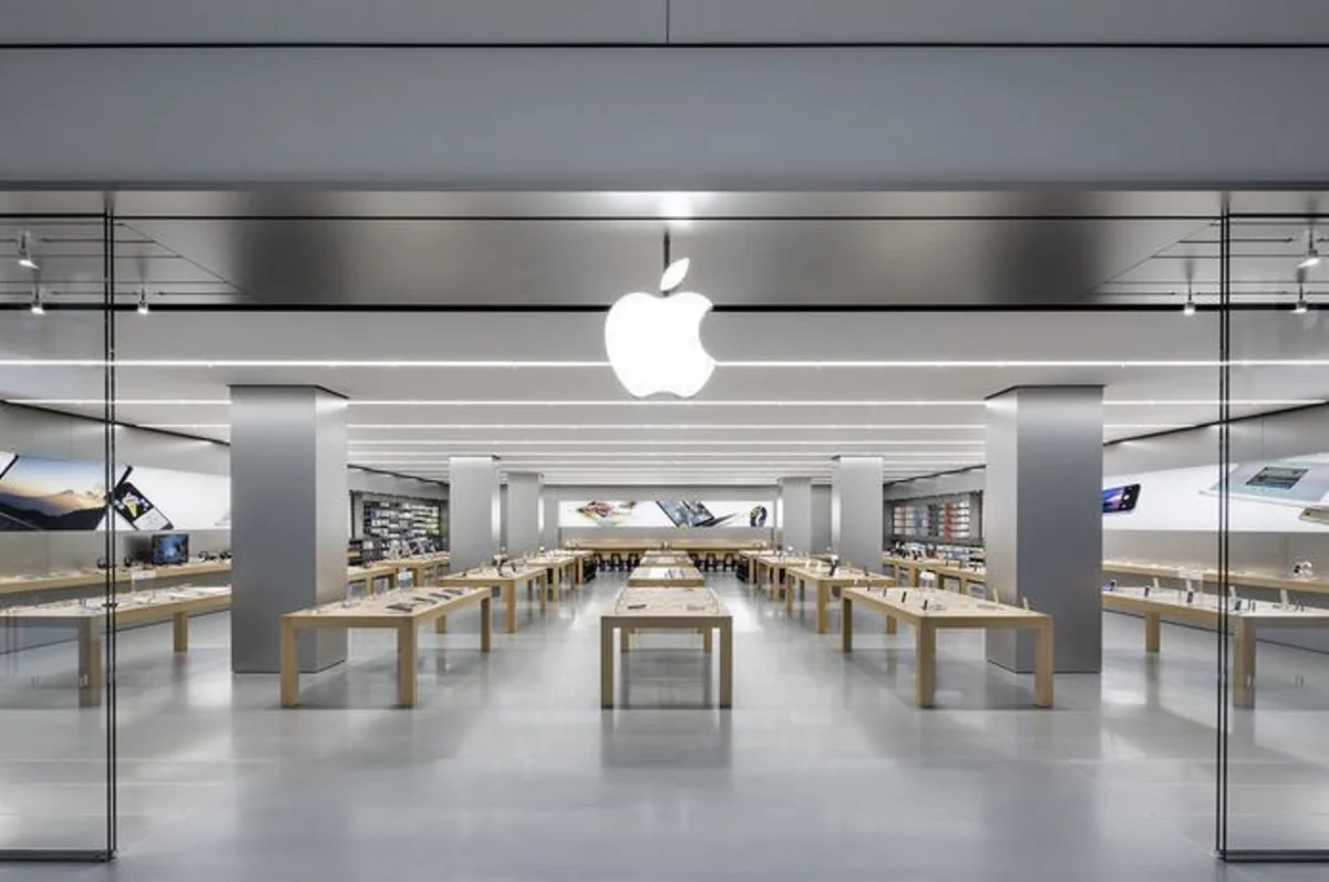 Apple şirkətinin xalis mənfəəti aşağı düşüb