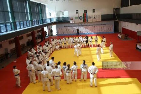 Bakıda IJF Akademiyasının cüdo məşqçiliyi və sertifikat proqramının açılış mərasimi keçirilib